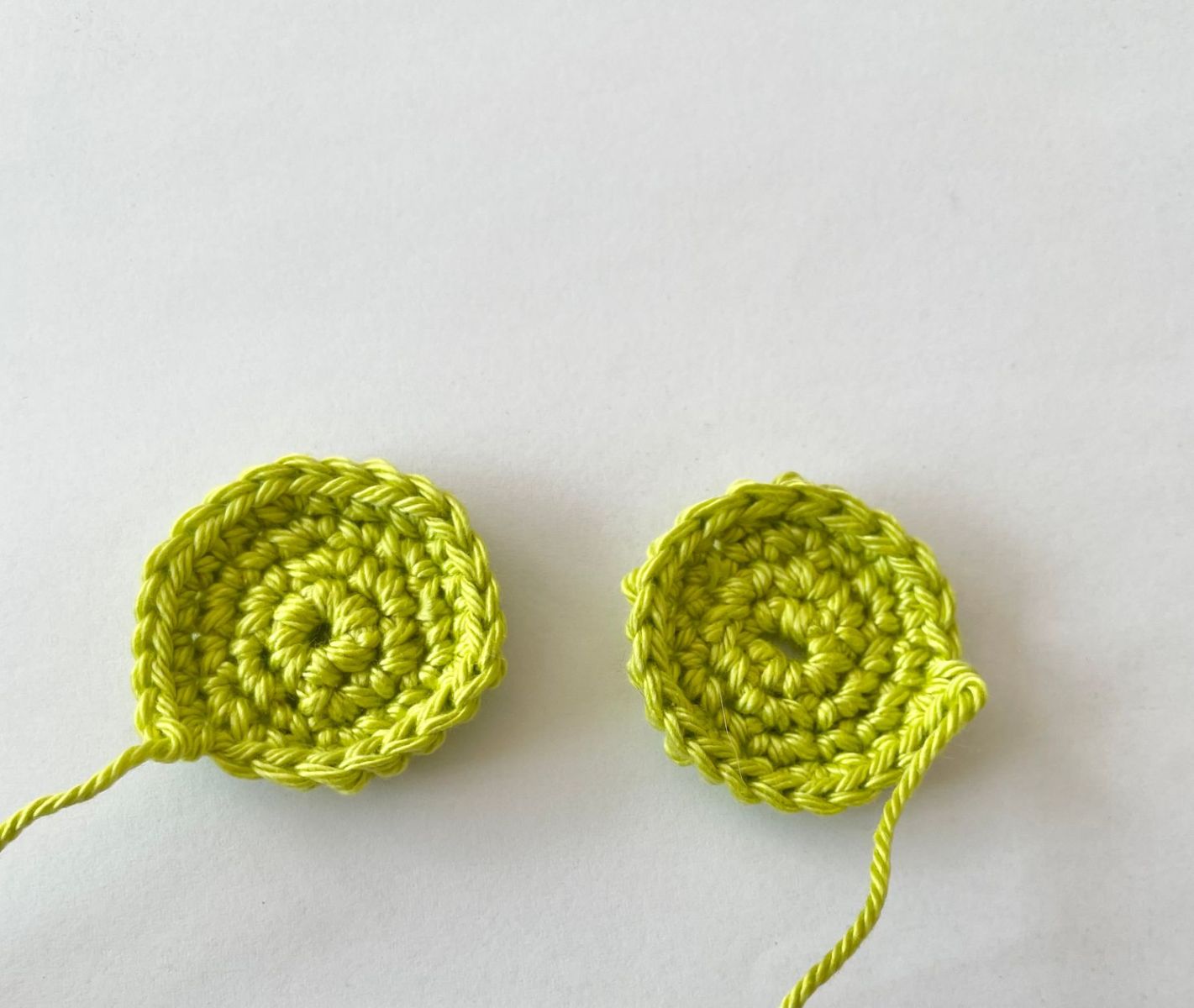 Blog-Inhaltsbild fĂŒr 'đđŠ HĂ€kelanleitung: Halloween-Eule mit KĂŒrbis â ein schaurig-schöner Deko-Hit! đŠđ'