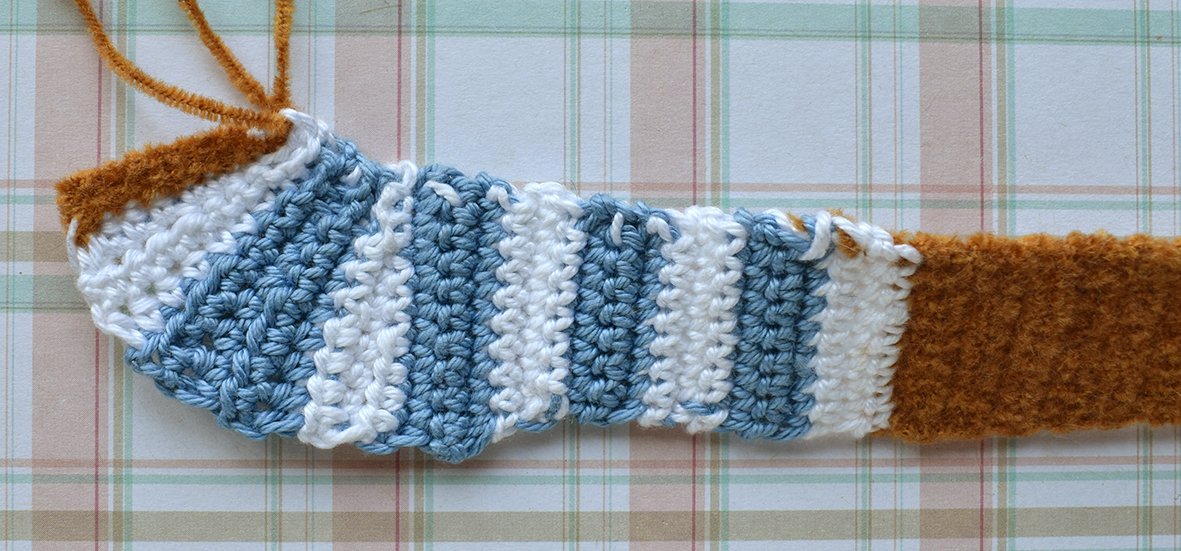 Blog content image for 'Bookmark or decor for a Dachshund cup'