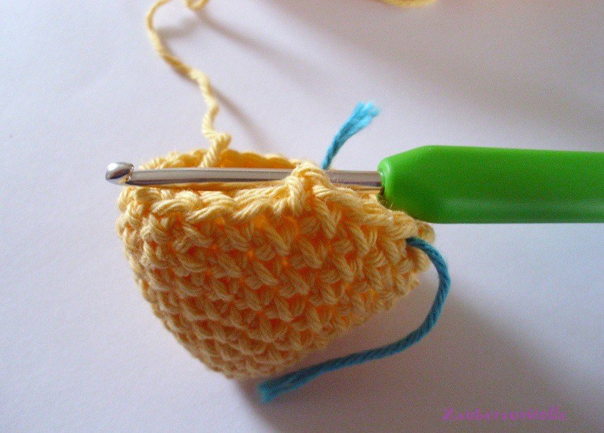 Blog-Inhaltsbild für 'Osterei Küken häkeln - DIY-kostenlose Anleitung'