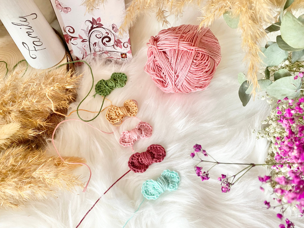 Blog-Inhaltsbild für 'Baumwolle oder Chenille- die Klassiker im Vergleich, kostenloser Blogbeitrag von Wolldiamant'