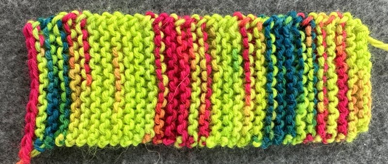 Blog-Inhaltsbild für 'Teil 2: Neue Strickmode für eure Puppen'