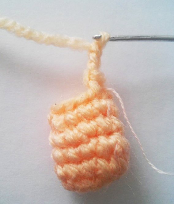 Blog content image for 'Small crocheted doll'