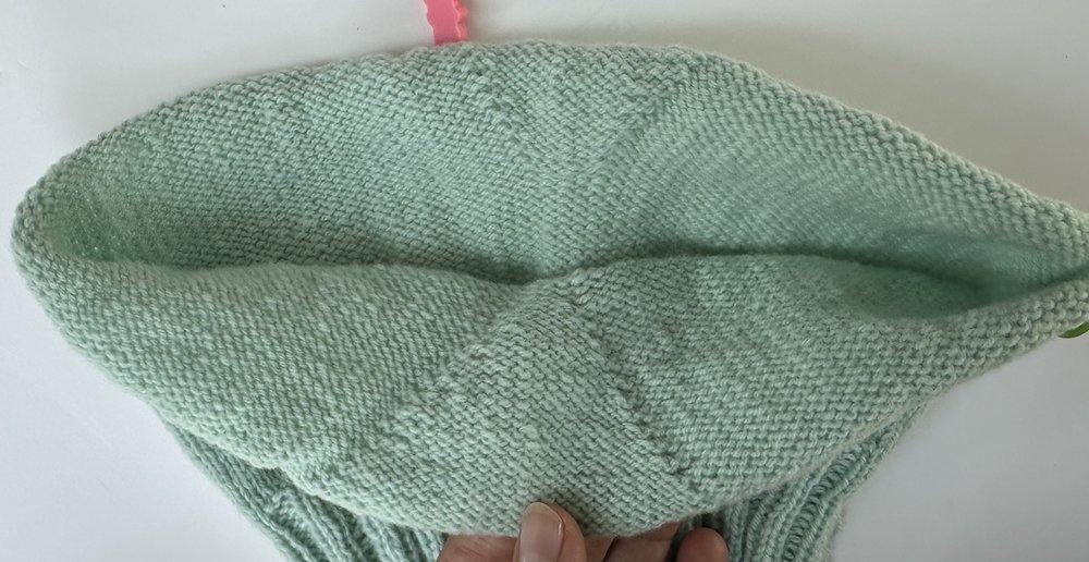 Blog-Inhaltsbild für 'Strickanleitung Babyhose in 3 Größen'