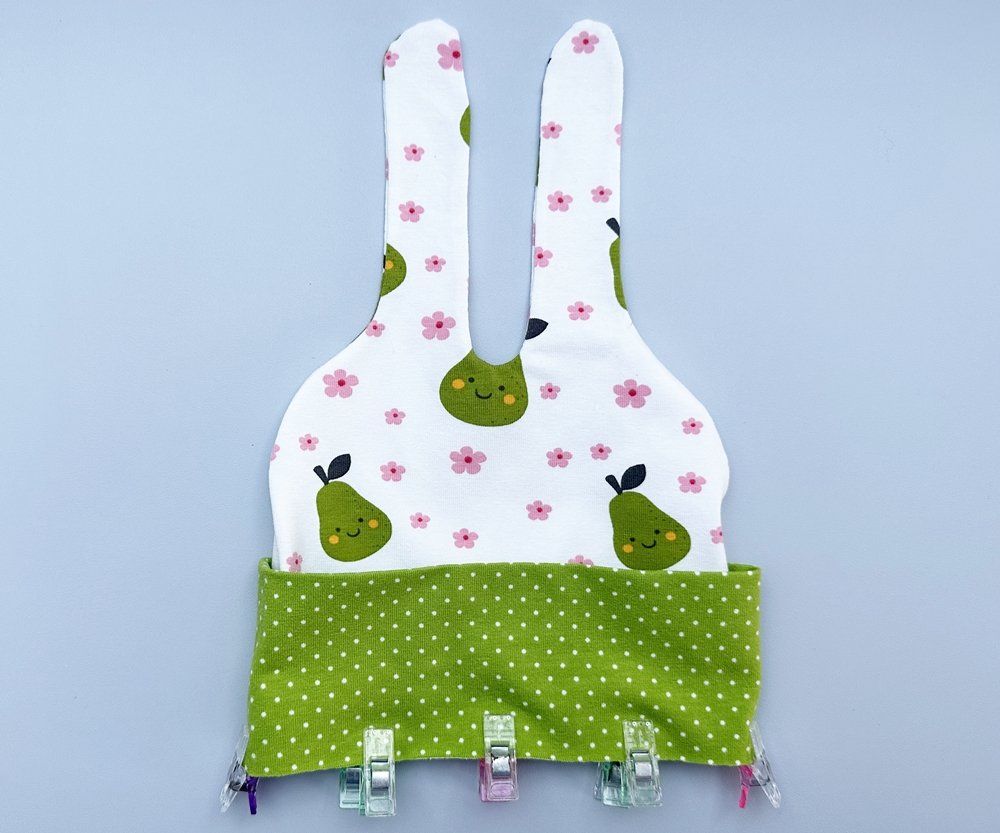 Blog-Inhaltsbild für 'Niedliche Mützen für Babys und Kleinkinder - Kostenlose Schritt-für-Schritt-Nähanleitung'