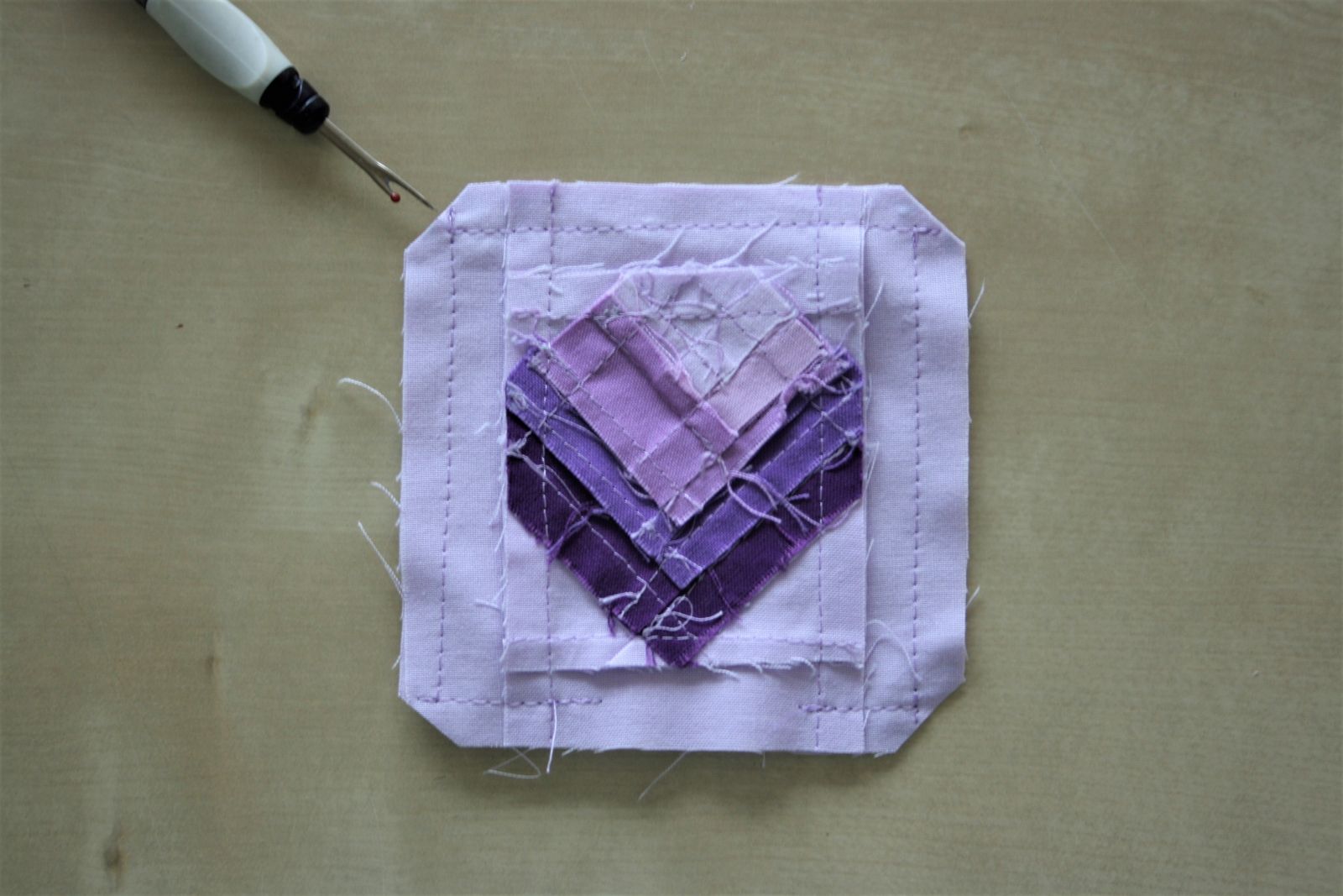 42_Log_Cabin_Block_how_to_sew_Quilt_Heart