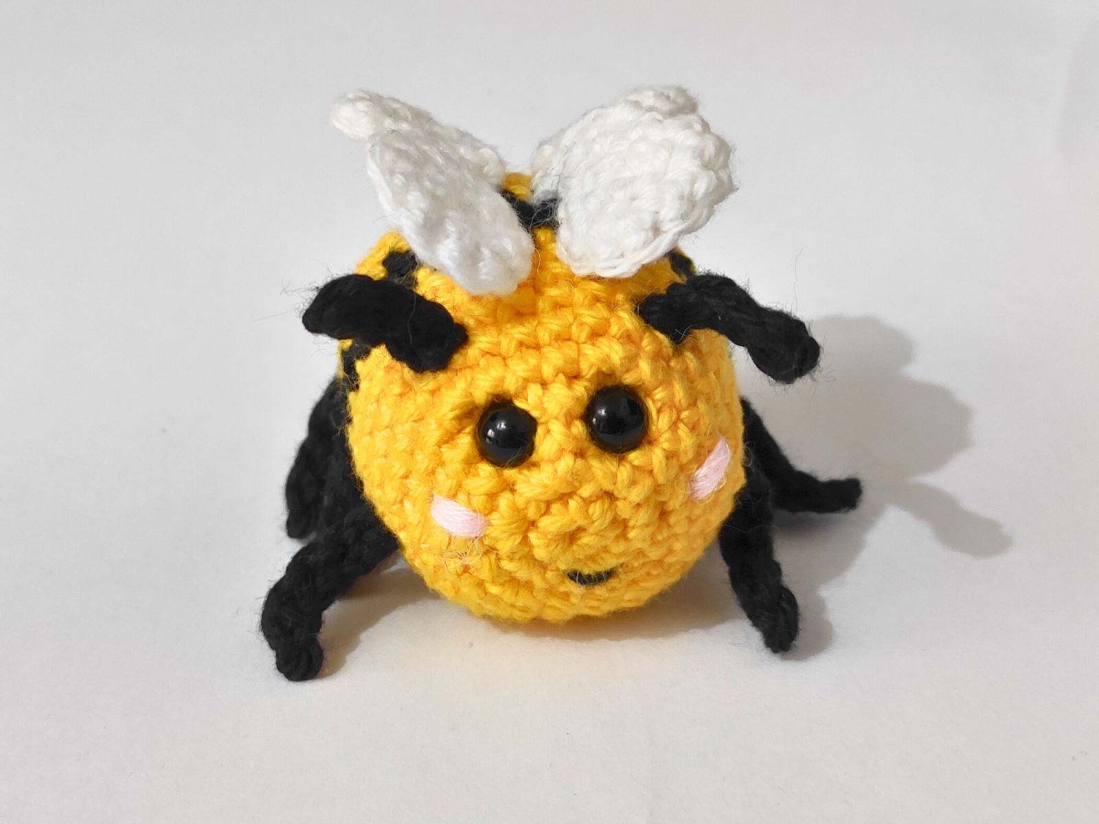 Blog-Inhaltsbild für 'Häkelanleitung Bienchen und Blümchen'