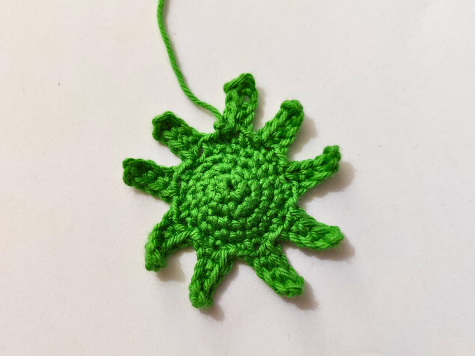 Blog content image for 'Crochet Pattern: Little Bee & Poppy Flower'