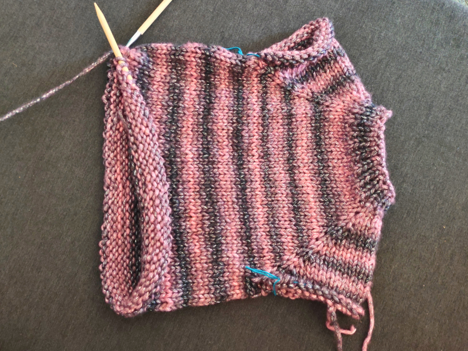 Blog content image for 'Oversized Raglan Sweater for Toddlers (Size 86) – Including Size Adjustments'