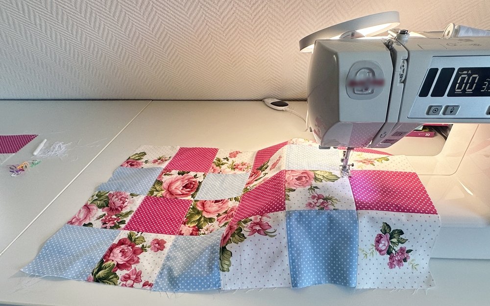 Blog-Inhaltsbild für 'Meine Nähmaschine - Teil 2: Nähmaschinenhaube nähen'