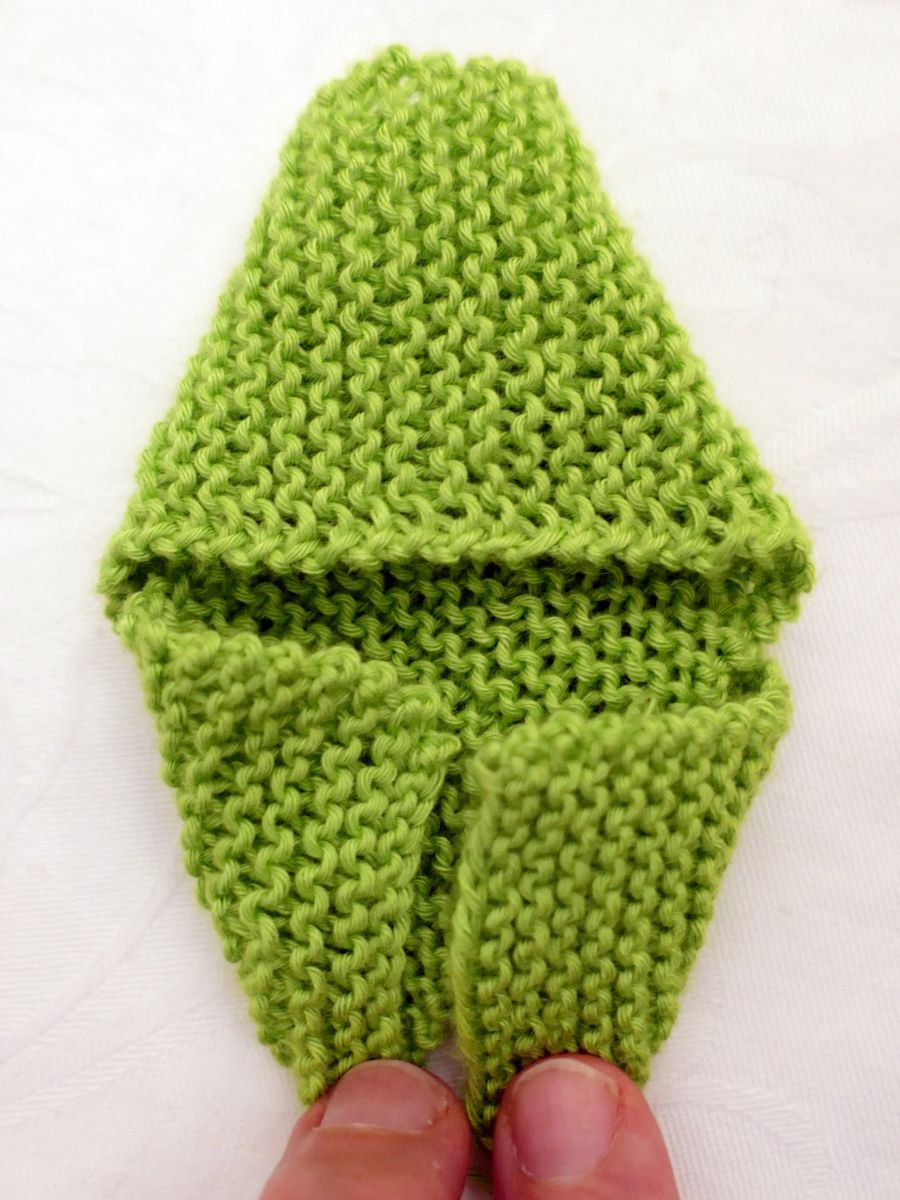 Blog-Inhaltsbild für 'Stricken mit Kindern: Kinderleichte Puppenmode für Strickanfänger'