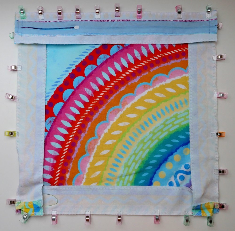 Blog-Inhaltsbild für 'Passgenauen Kissenbezug nähen - Nähanleitung'