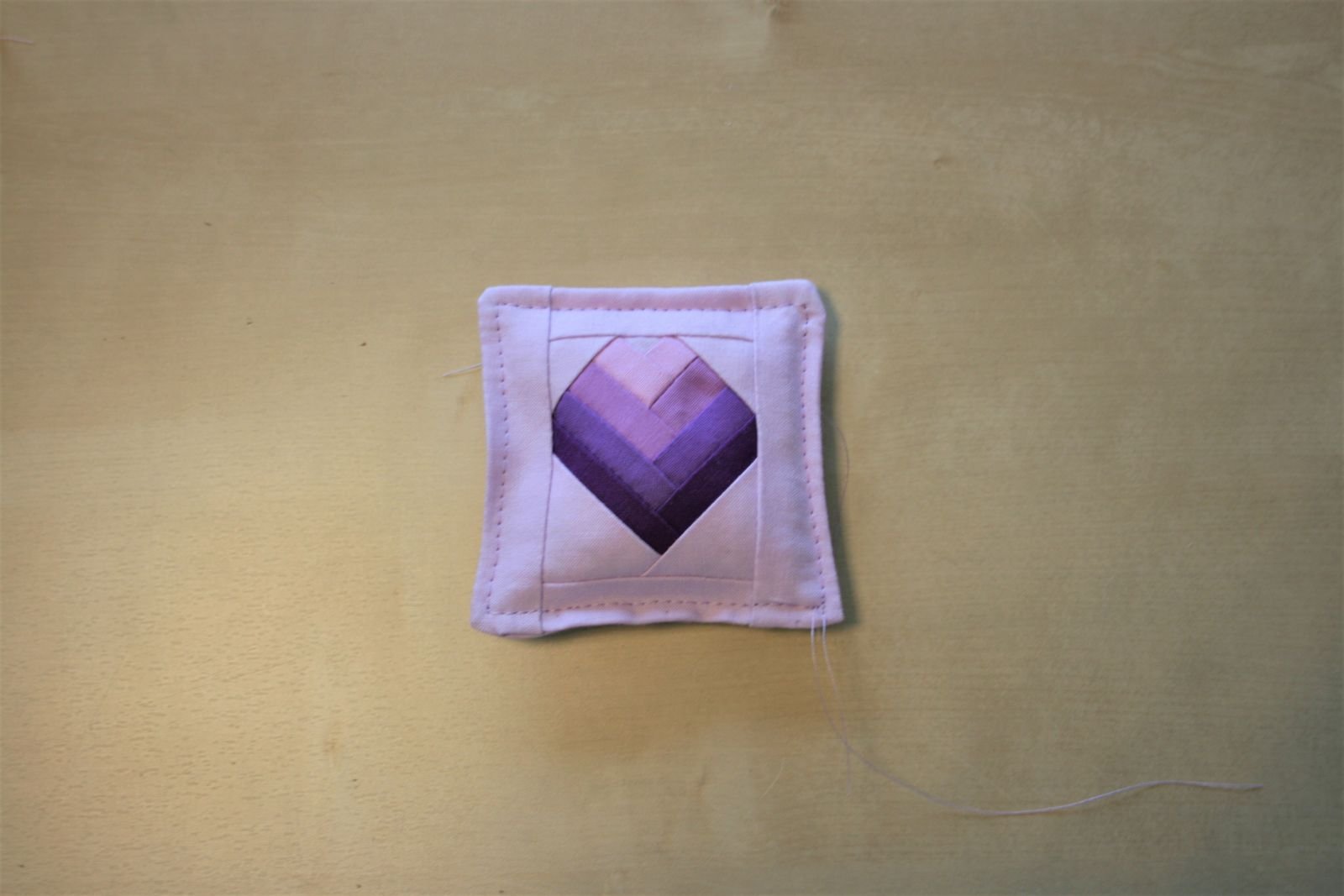 45_Log_Cabin_Block_how_to_sew_Quilt_Heart