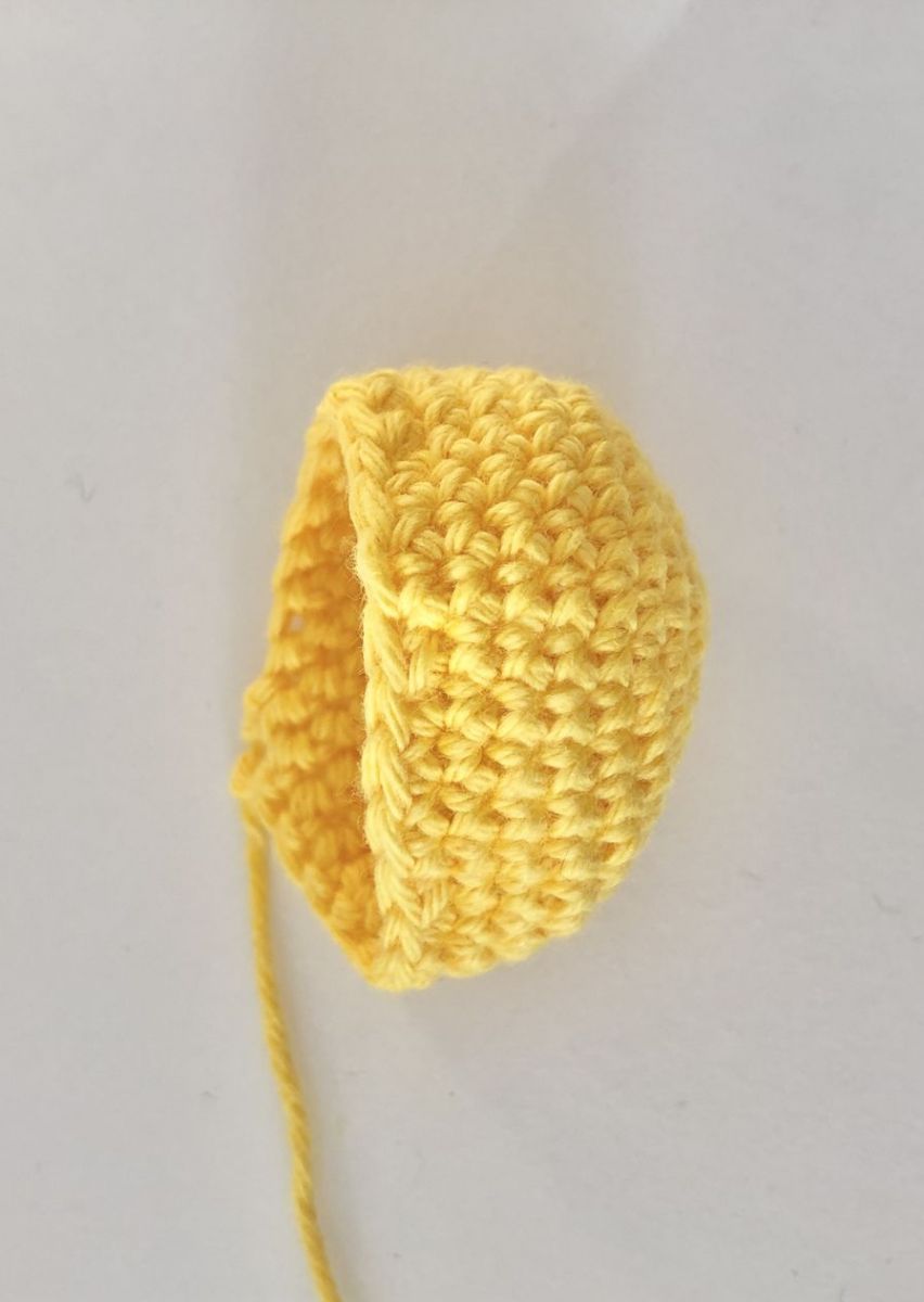 Blog-Inhaltsbild für 'Häkelanleitung Kranz Raupe'