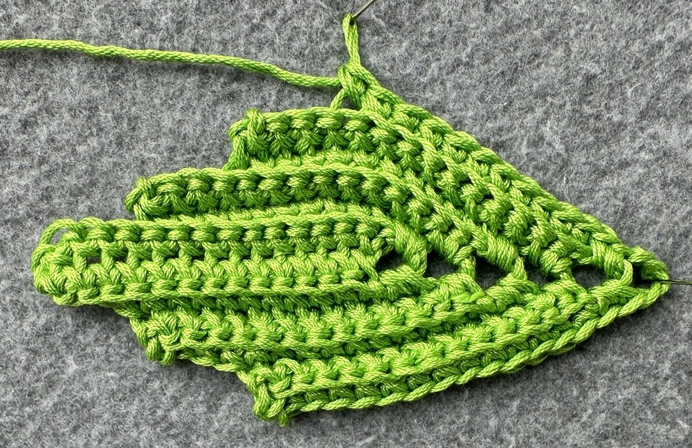 Blog-Inhaltsbild für 'Gehäkelte große Kürbisse als Dekoration'