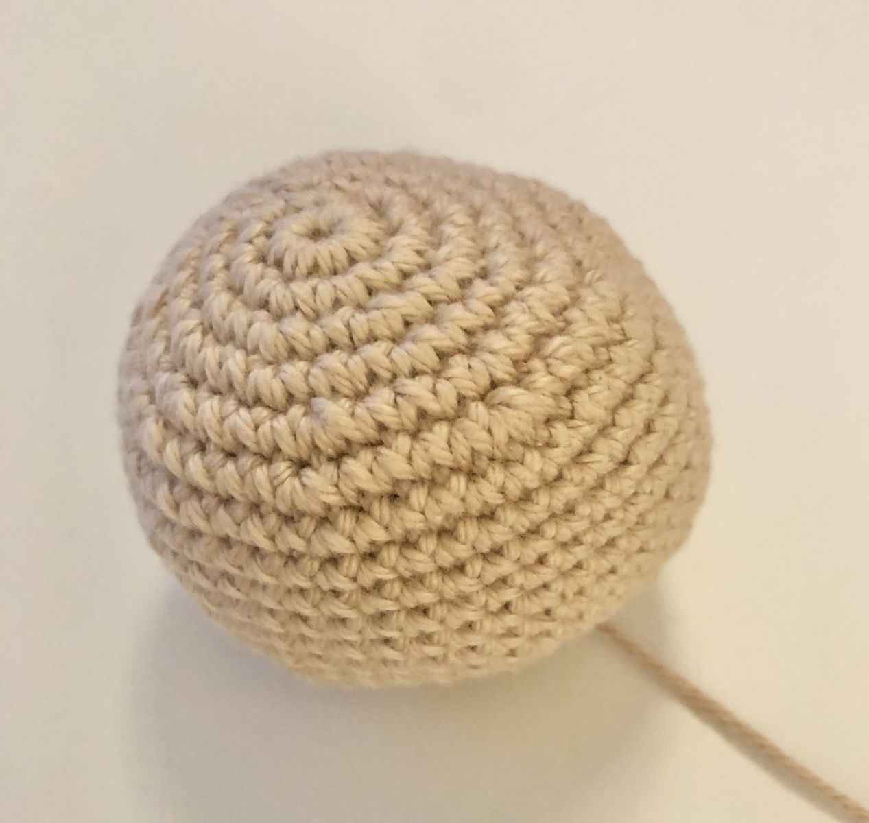 Blog-Inhaltsbild für 'Häkelanleitung Faultier'