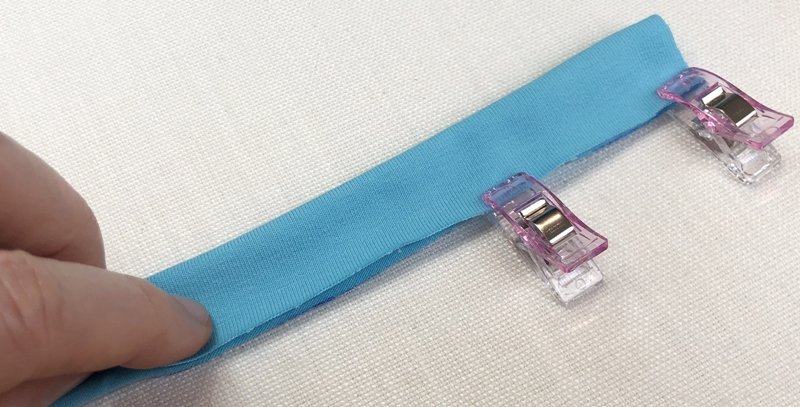 Blog-Inhaltsbild für 'Bolero nähen für Nähanfänger'