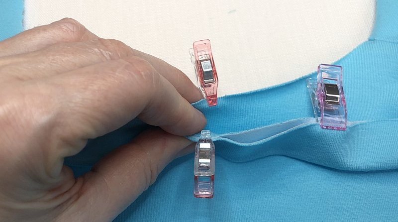 Blog-Inhaltsbild für 'Bolero nähen für Nähanfänger'