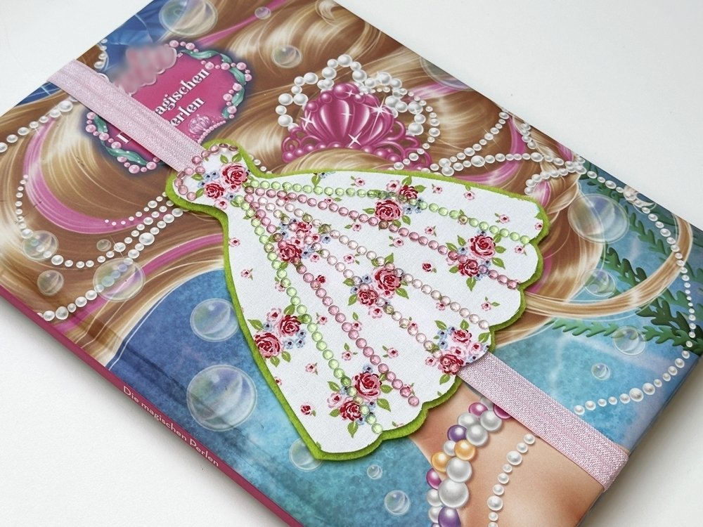 Blog-Inhaltsbild für 'Bastel-Idee: Lesezeichen im Prinzessinnen-Look'