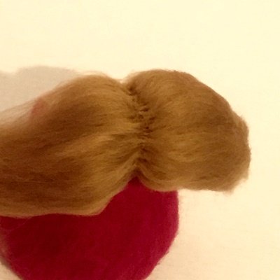 Blog-Inhaltsbild für 'Zarte Fee aus Filz ("Märchenwolle") - Teil 3'