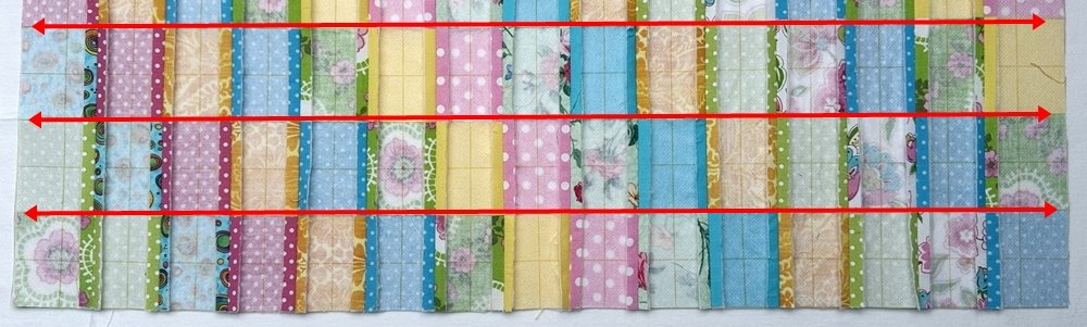 Blog-Inhaltsbild für 'Näh-Workshop Teil 2: Patchwork-Bettdecke für das Puppenbett'