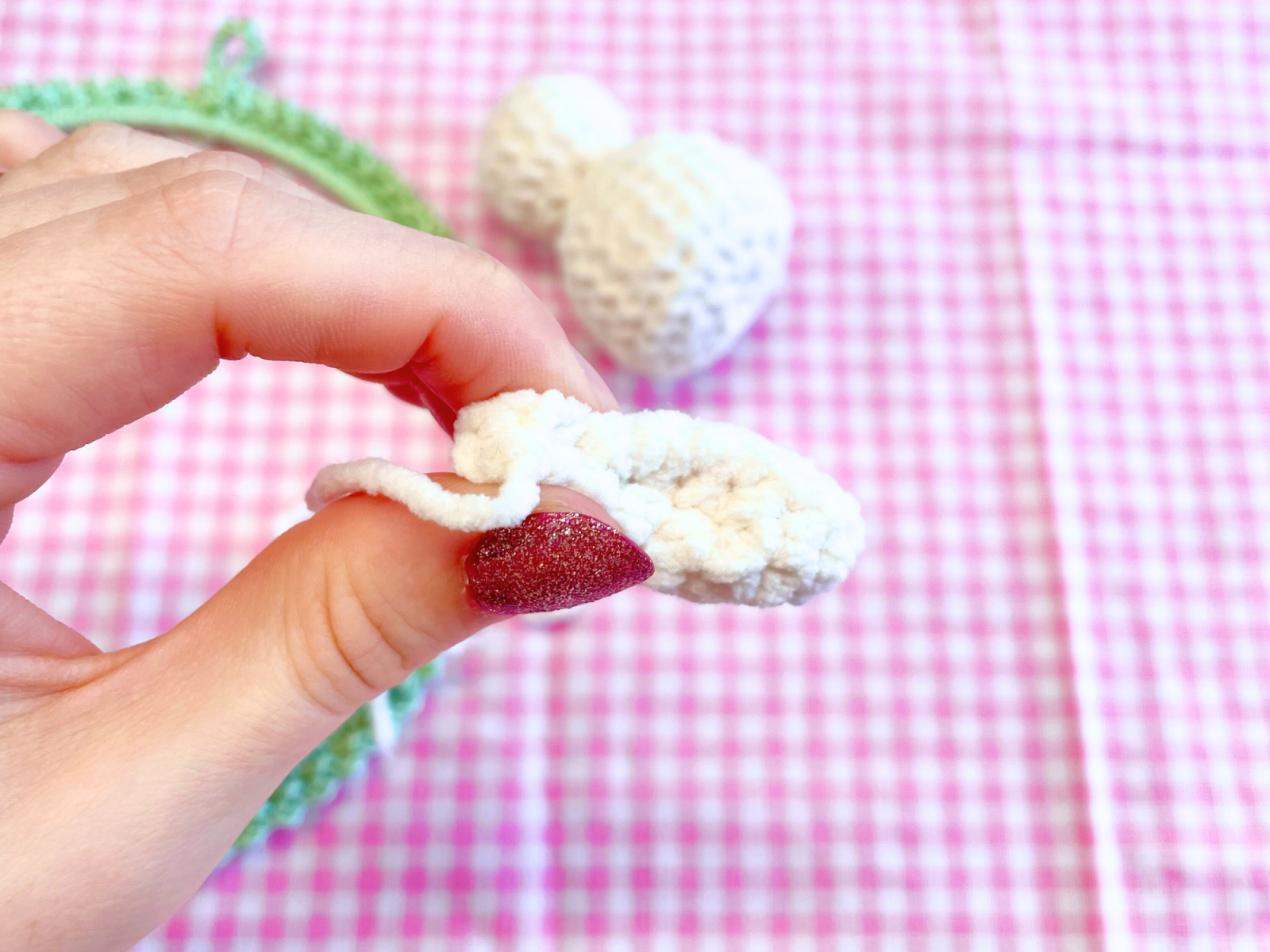 Blog-Inhaltsbild für 'Kostenlose Häkelanleitung – Frühlingsdekoration Dekoring Hase'