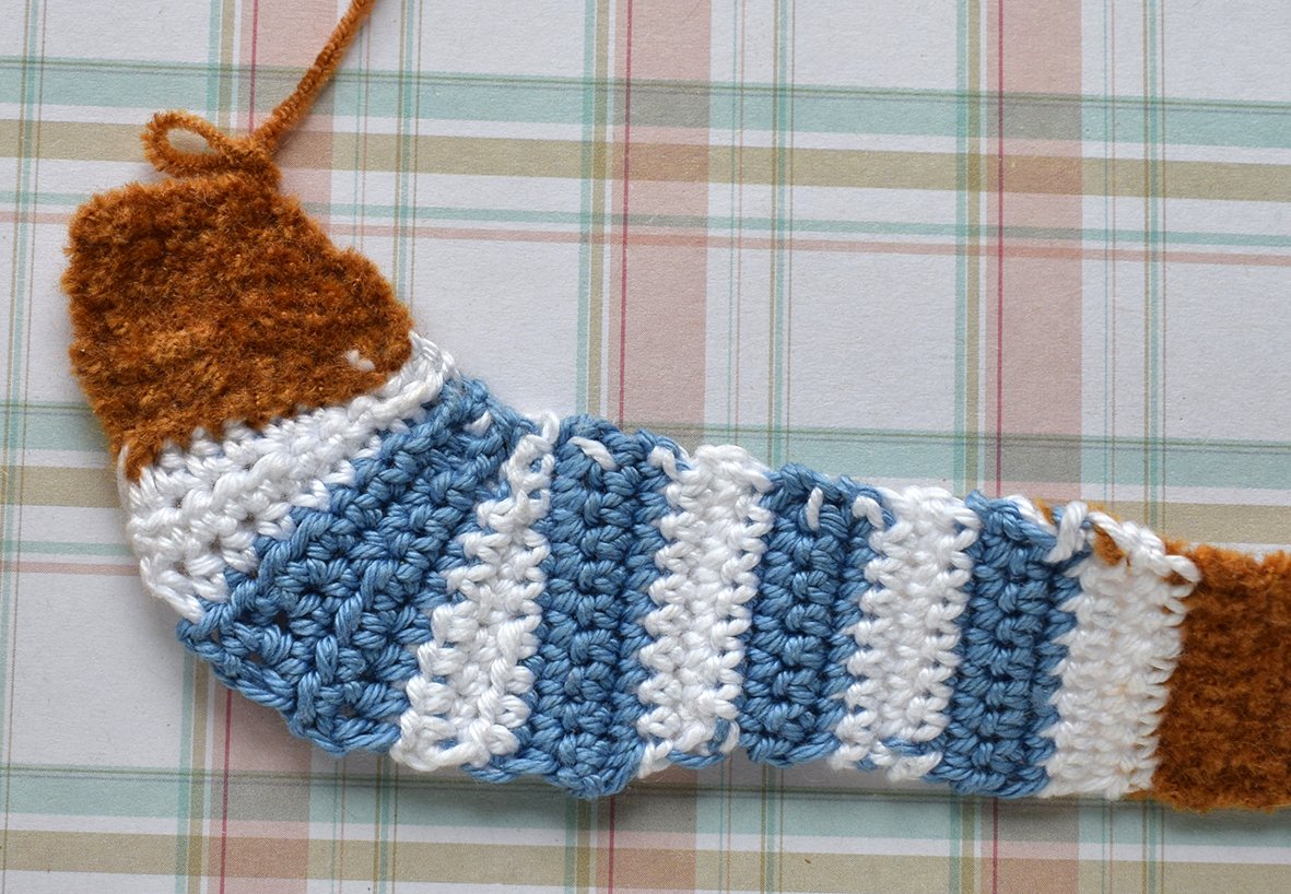 Blog content image for 'Bookmark or decor for a Dachshund cup'