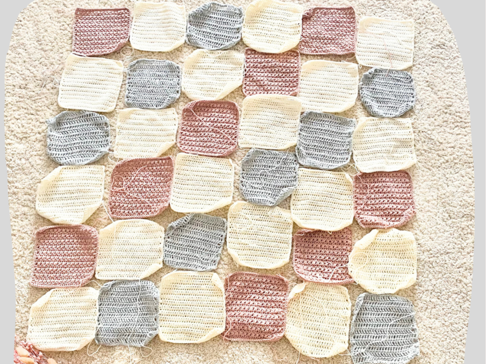 Blog-Inhaltsbild für 'Anfängerdecke, Häkeln lernen mit Wolldiamant'