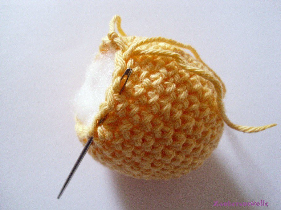 Blog-Inhaltsbild für 'Osterei Küken häkeln - DIY-kostenlose Anleitung'