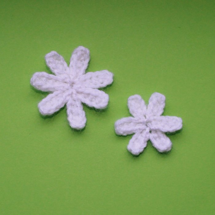 Blog content image for 'Чехол на чашку "Ромашки и букашки". Часть 1.'