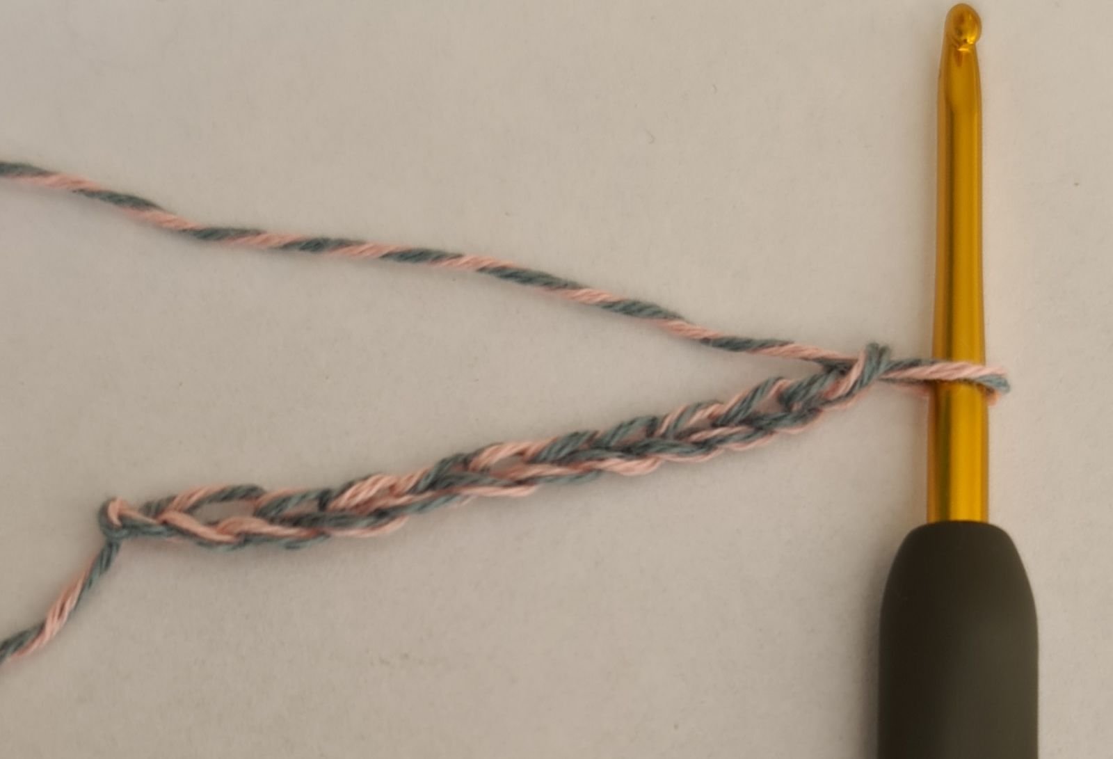 Blog-Inhaltsbild für 'Kaputzenschal oder „Scoodie“ für Kinder'