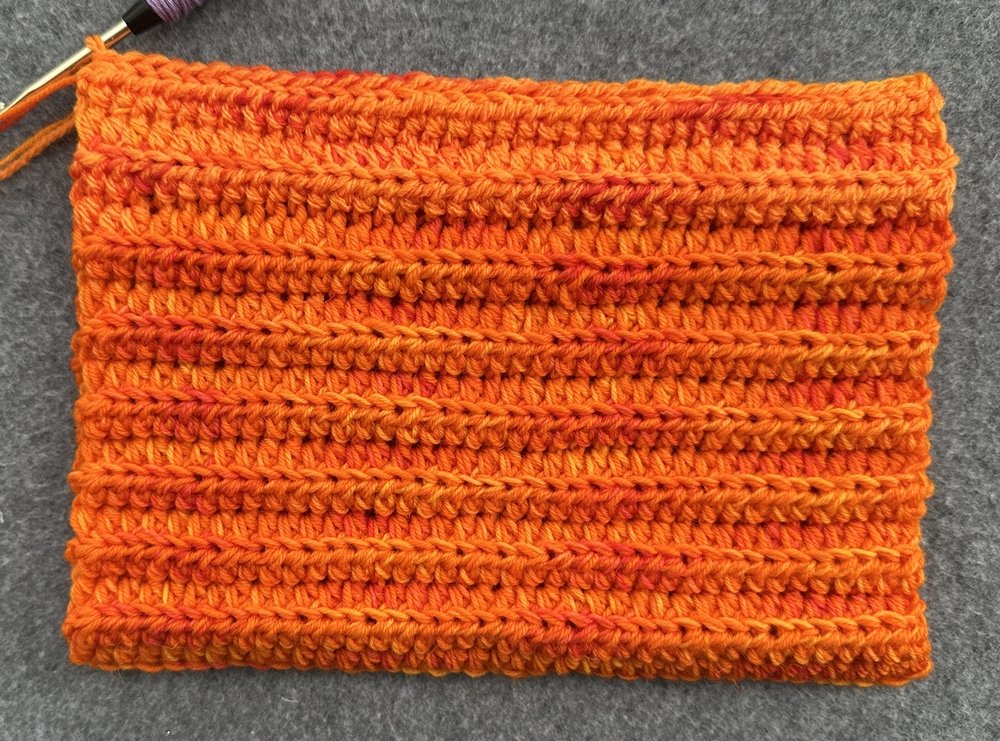 Blog-Inhaltsbild für 'Gehäkelte große Kürbisse als Dekoration'