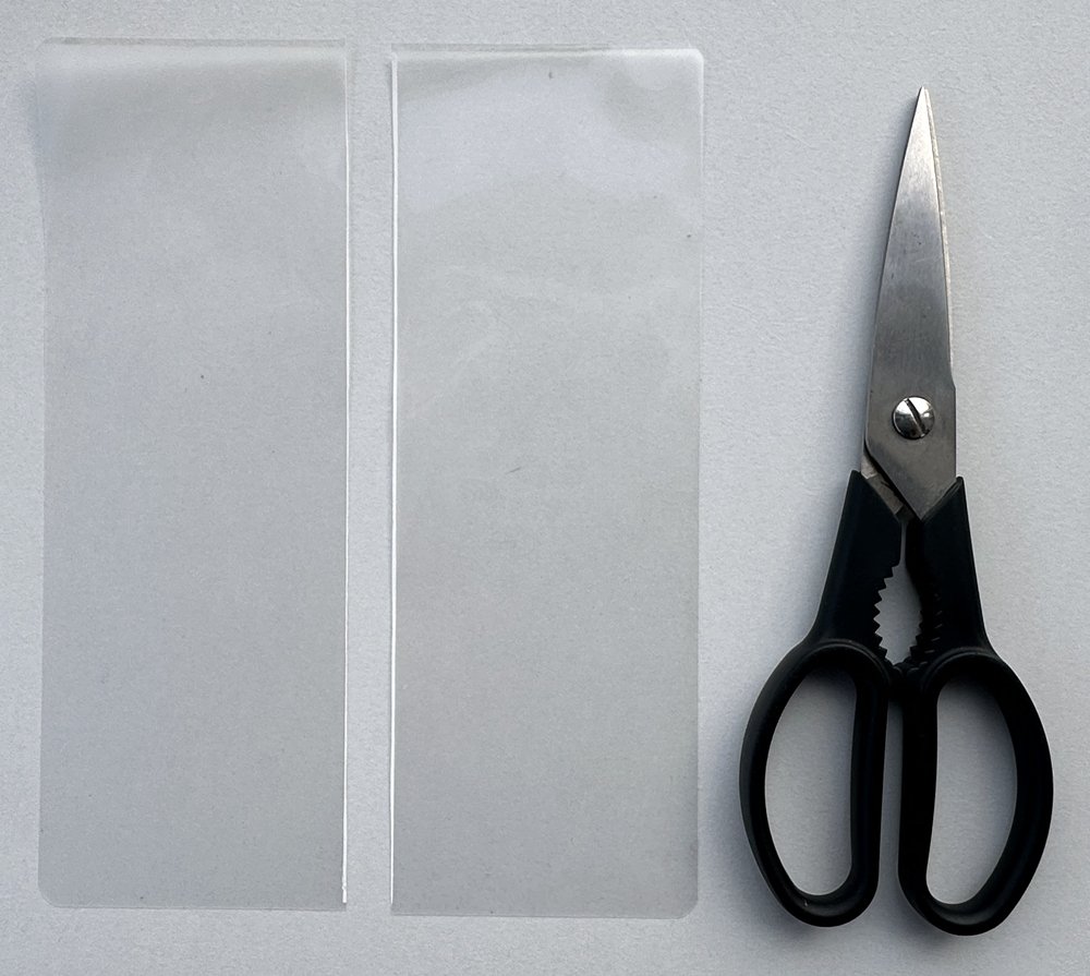 Blog-Inhaltsbild für 'DIY: Laminierte Lesezeichen mit Kindern basteln'