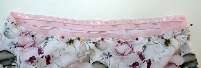 Blog-Inhaltsbild für 'Damenslips einfach selber nähen - Teil 2: Bündchen einfassen, Varianten, Tipps und Tricks'