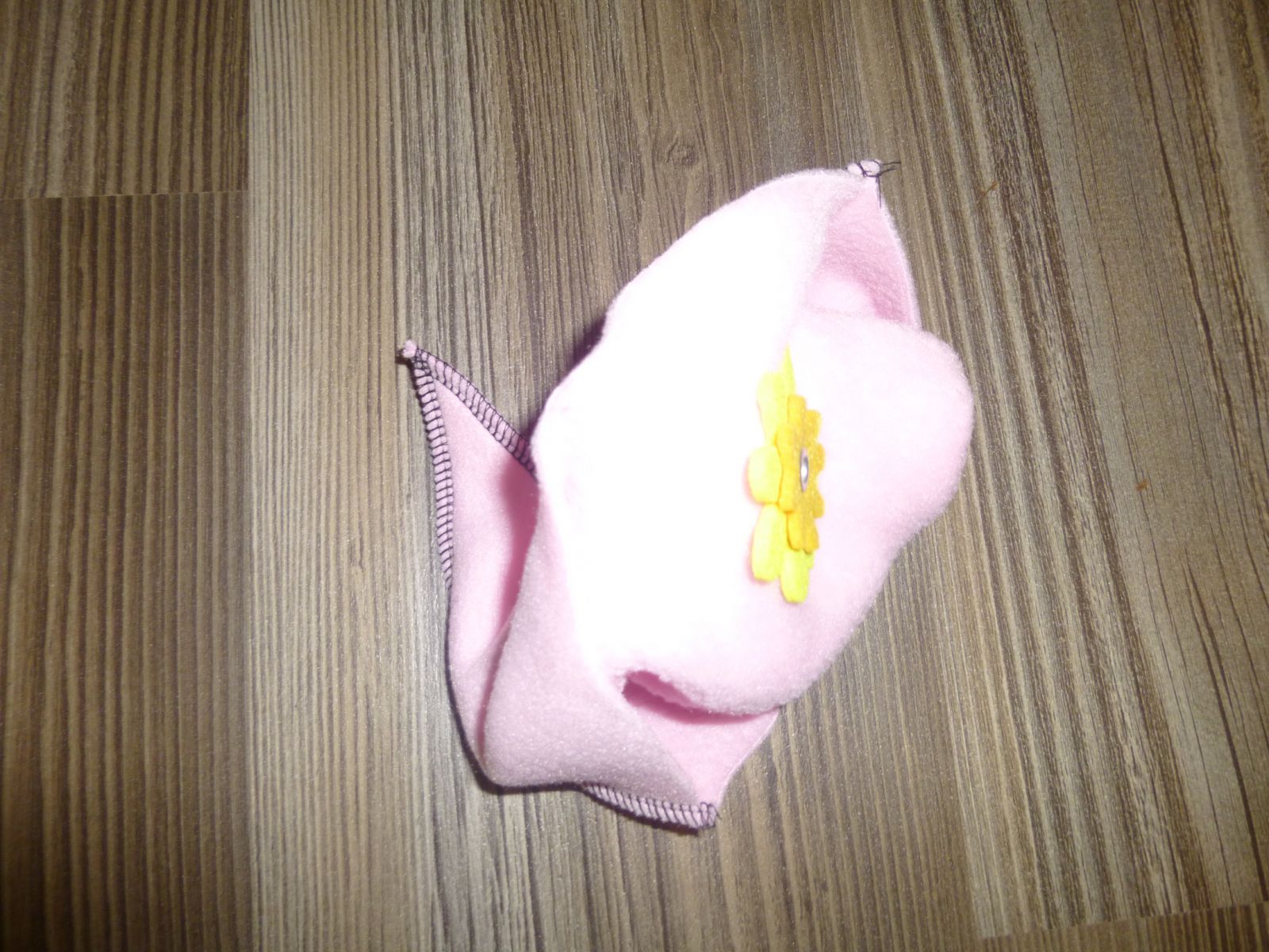 Blog-Inhaltsbild für 'Näh-Anleitung: Kronenmütze für kleine Prinzessinnen'