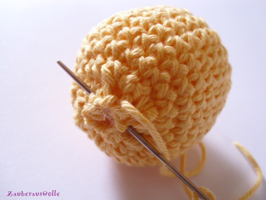 Blog-Inhaltsbild für 'Osterei Küken häkeln - DIY-kostenlose Anleitung'