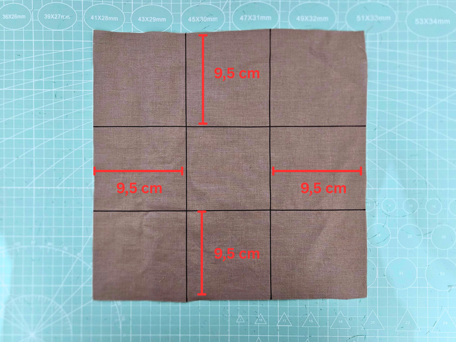 Blog-Inhaltsbild für 'Kostenlose Nähanleitung Reisespiel Mühle und Tic Tac Toe (Drei Gewinnt)'