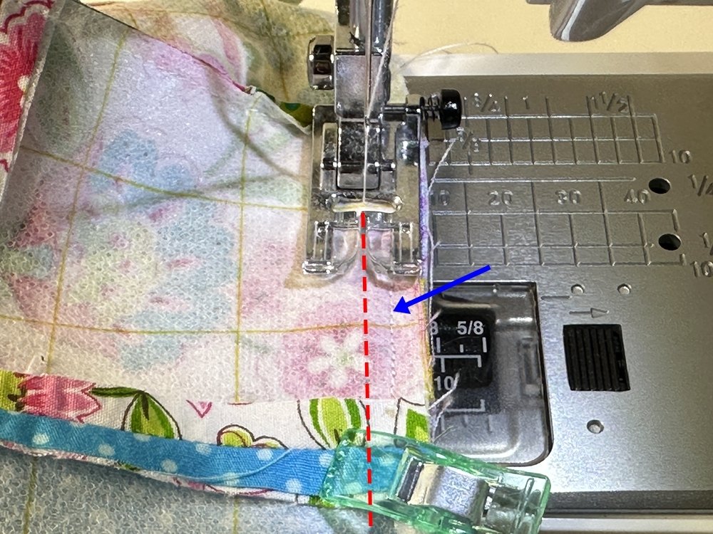 Blog-Inhaltsbild für 'Kindertasche im Patchwork-Style - Kostenlose Nähanleitung'