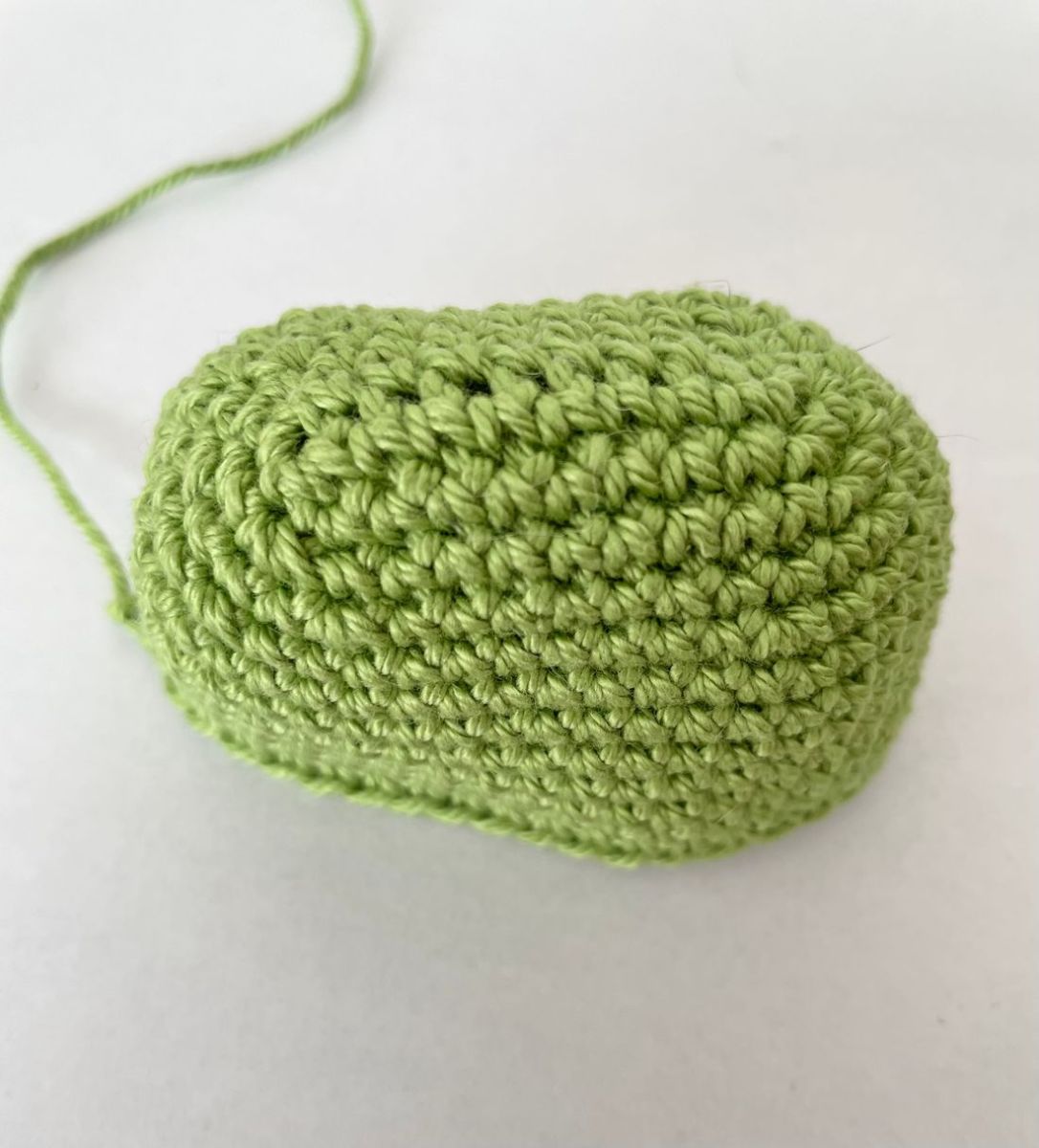 Blog-Inhaltsbild für 'Ein kleiner Dino zum Verlieben – Häkelanleitung für Anfänger und Fortgeschrittene'