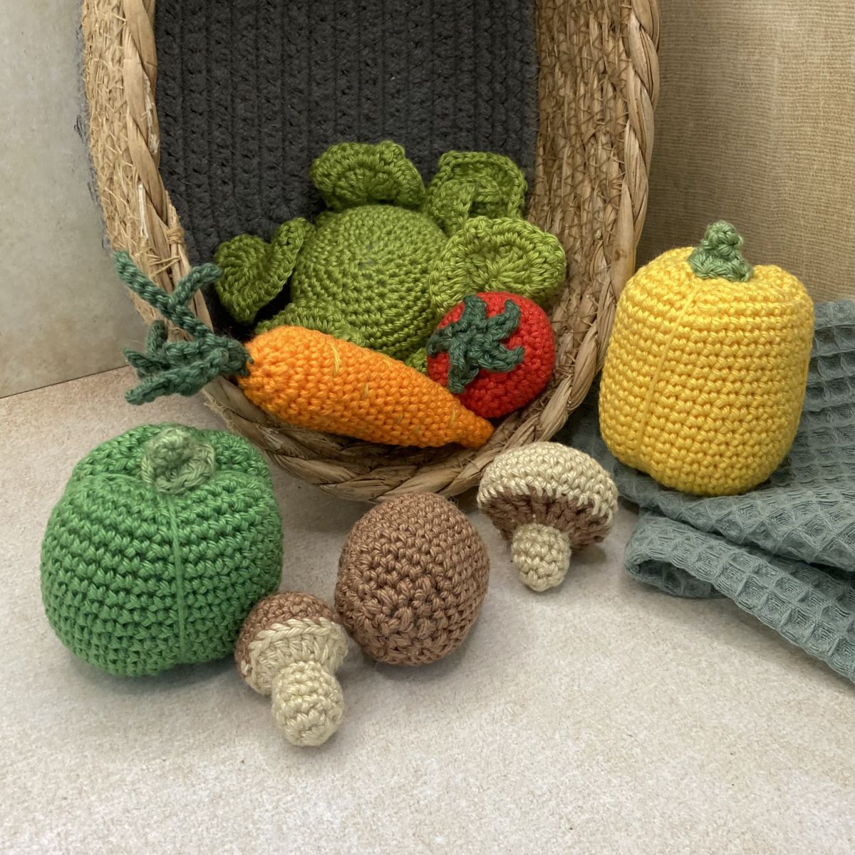 Gemüse häkelanleitung für die Kinderküche/Kaufladen