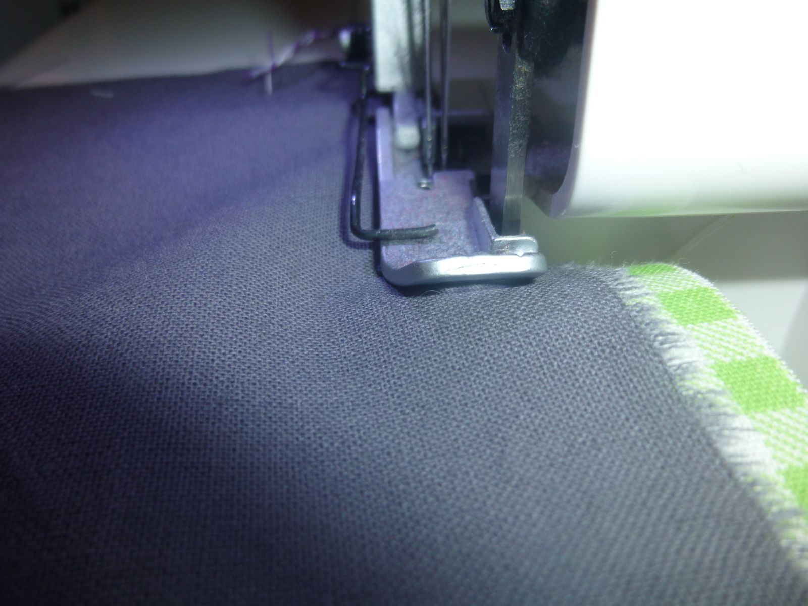 Blog-Inhaltsbild für 'Nähanleitung: Schönes Namenskissen'