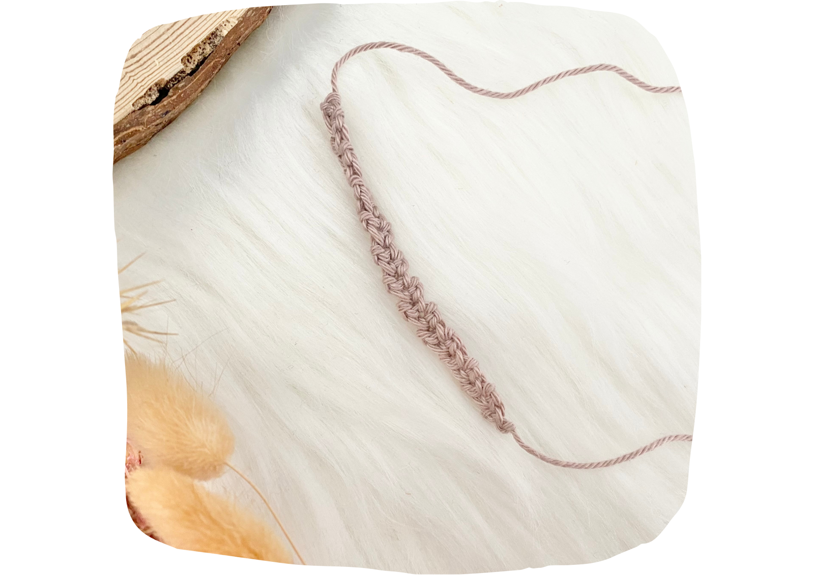 Blog-Inhaltsbild für 'Maus Lena, kostenlose Häkelanleitung von Wolldiamant'