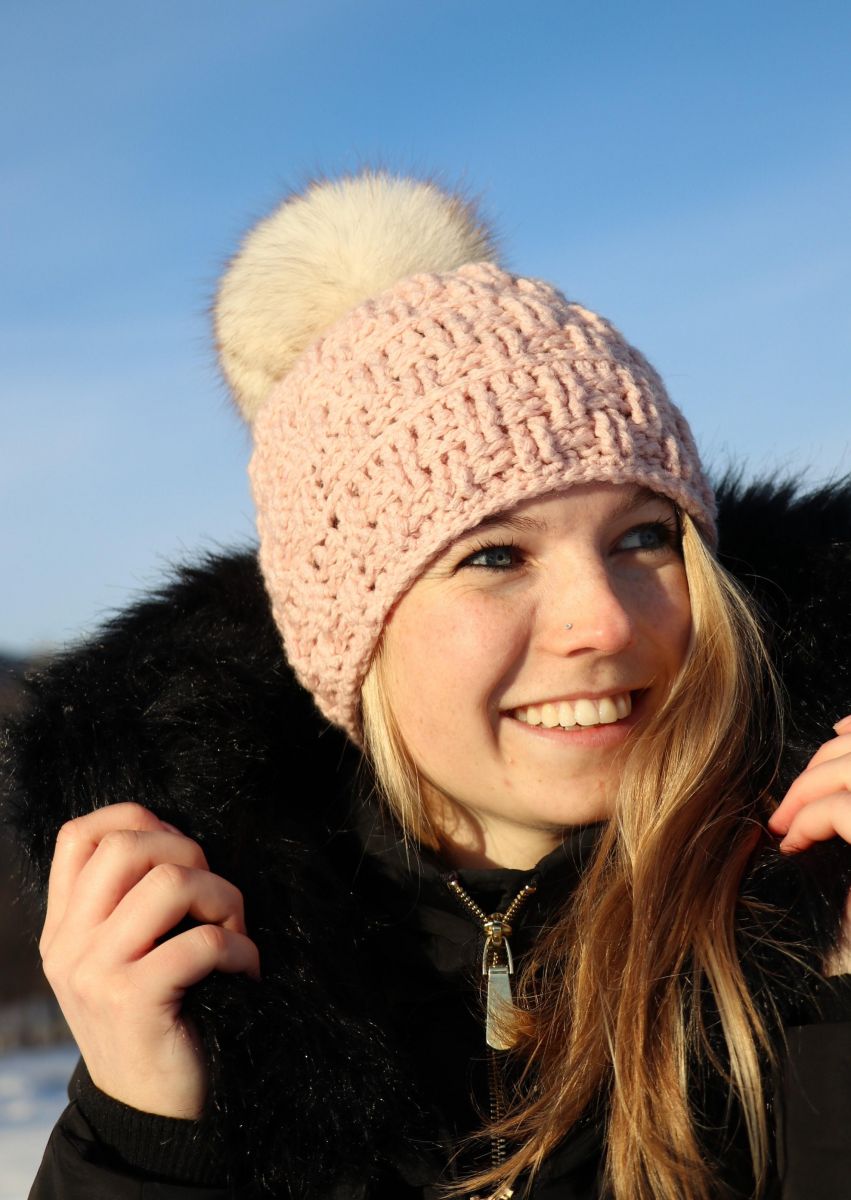 Blog-Inhaltsbild für 'Mütze "Lady" Häkelanleitung kostenlos'