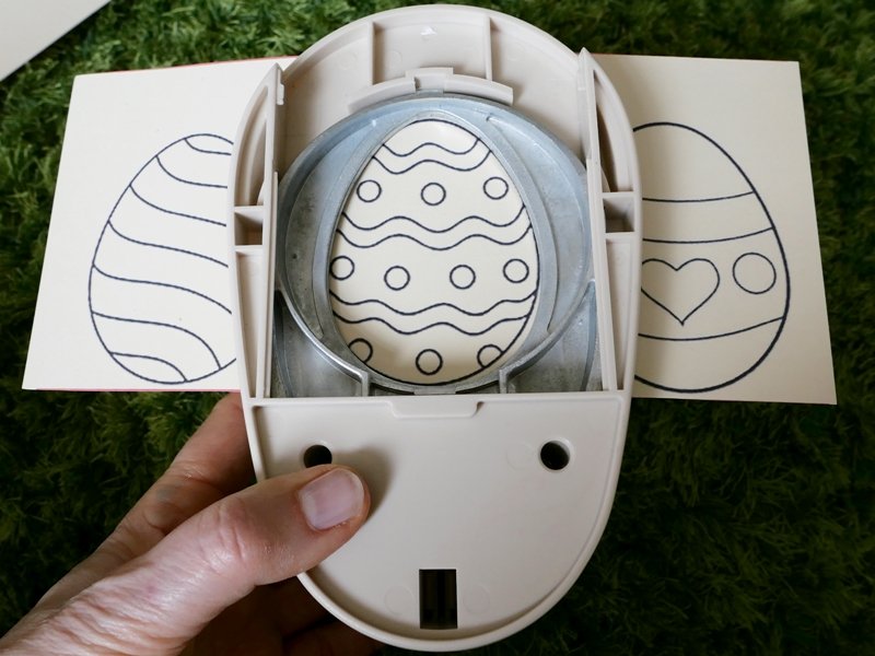 Blog-Inhaltsbild für 'Basteln mit Kindern: Wir basteln Türkränze aus Papier und Pappe'