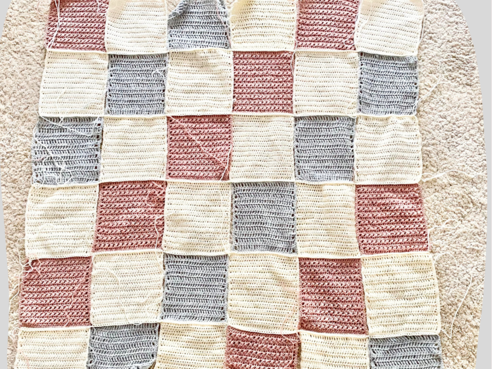 Blog-Inhaltsbild für 'Anfängerdecke, Häkeln lernen mit Wolldiamant'