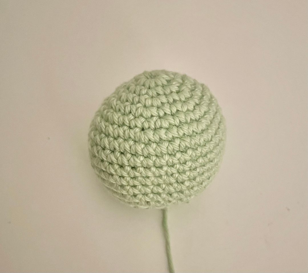 Blog-Inhaltsbild für '🐛 Niedliche Amigurumi-Raupe – Häkelanleitung für Anfänger'