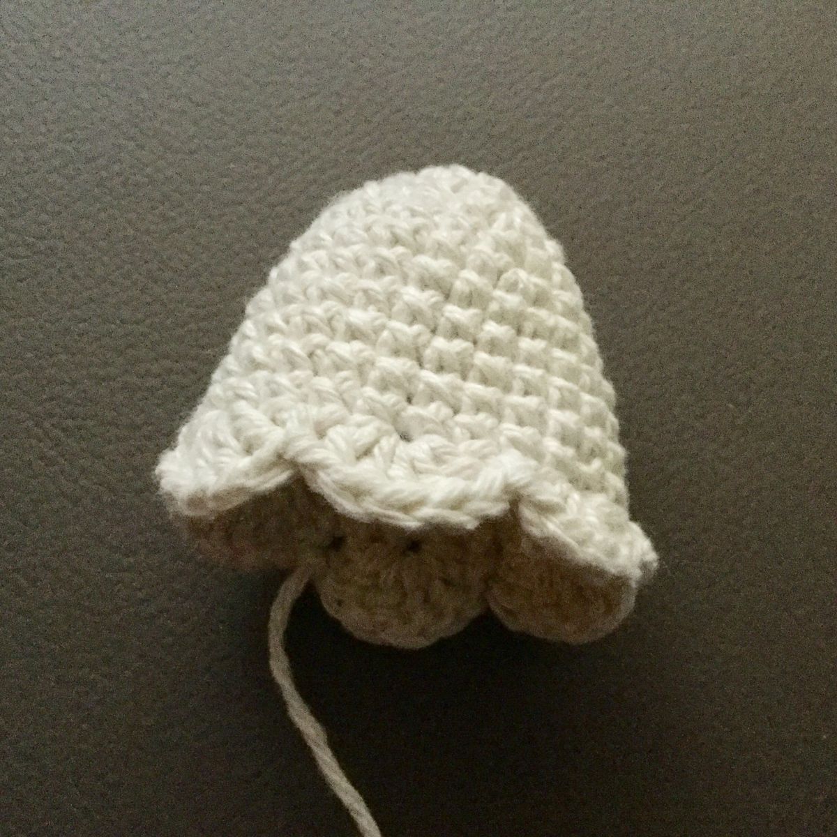 Blog-Inhaltsbild für 'Freundlicher Geist für Halloween - kostenlose Häkelanleitung'