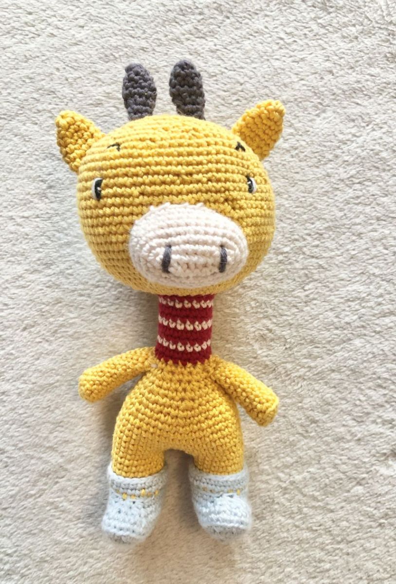 Blog-Inhaltsbild für 'Kostenlose Häkelanleitung Giraffenkranz'