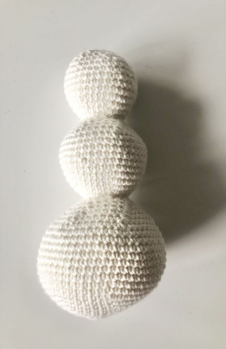 Blog-Inhaltsbild für 'Häkelanleitung Schneemann-Kranz'