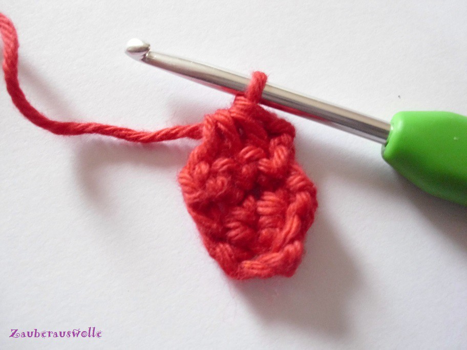 Blog-Inhaltsbild für 'Osterei Küken häkeln - DIY-kostenlose Anleitung'