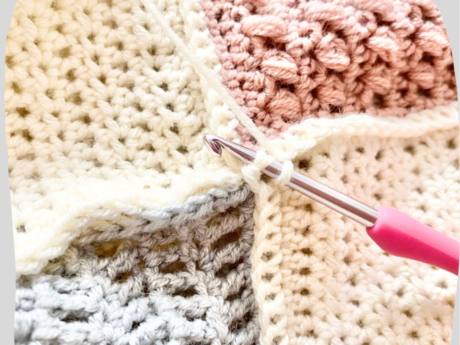 Blog-Inhaltsbild für 'Anfängerdecke, Häkeln lernen mit Wolldiamant'